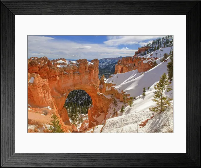 Framed Print : The Natural Bridge, Bryce Canyon National Park, Utah, USA Framed Print : The Natural Bridge, Bryce Canyon National Park, Utah, USA