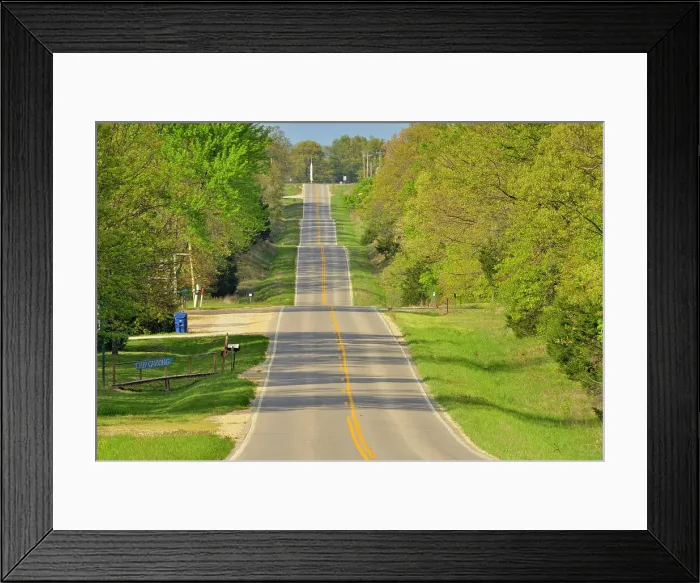 Framed Print : Hills on Route 66, near Lebanon, Missouri, USA Framed Print : Hills on Route 66, near Lebanon, Missouri, USA