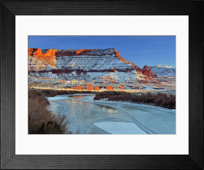 Framed Print : Red rock formations and Colorado River with snow in winter near sunset, Colordao Riverway Recreation Area, Utah, USA Framed Print : Red rock formations and Colorado River with snow in winter near sunset, Colordao Riverway Recreation Area, Utah, USA