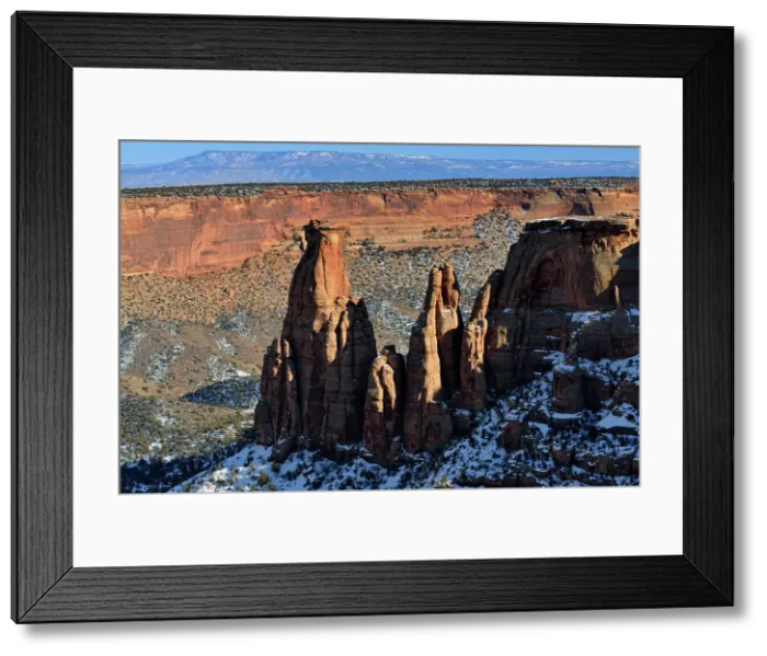 Framed Print : Weathered rocks, canyons and pinnacles from the scenic drive, Colorado National Monument, Colorado, USA Framed Print : Weathered rocks, canyons and pinnacles from the scenic drive, Colorado National Monument, Colorado, USA
