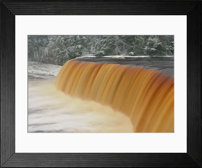 Framed Print : Tahquamenon Falls in early winter, Tahquamenon State Park, Michigan, USA Framed Print : Tahquamenon Falls in early winter, Tahquamenon State Park, Michigan, USA