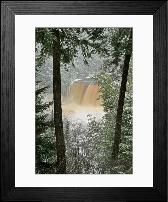 Framed Print : Tahquamenon Falls in early winter, Tahquamenon State Park, Michigan, USA Framed Print : Tahquamenon Falls in early winter, Tahquamenon State Park, Michigan, USA