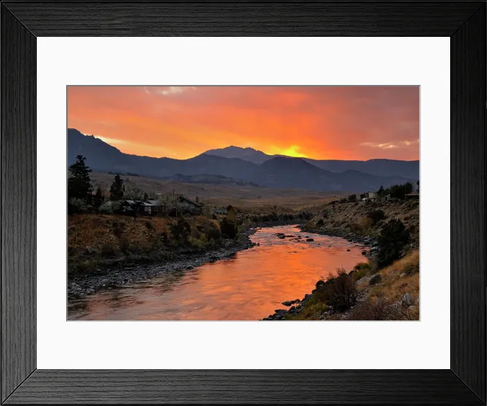 Framed Print : Sunset reflections in the Yellowstone River, Gardiner, Montana, USA Framed Print : Sunset reflections in the Yellowstone River, Gardiner, Montana, USA