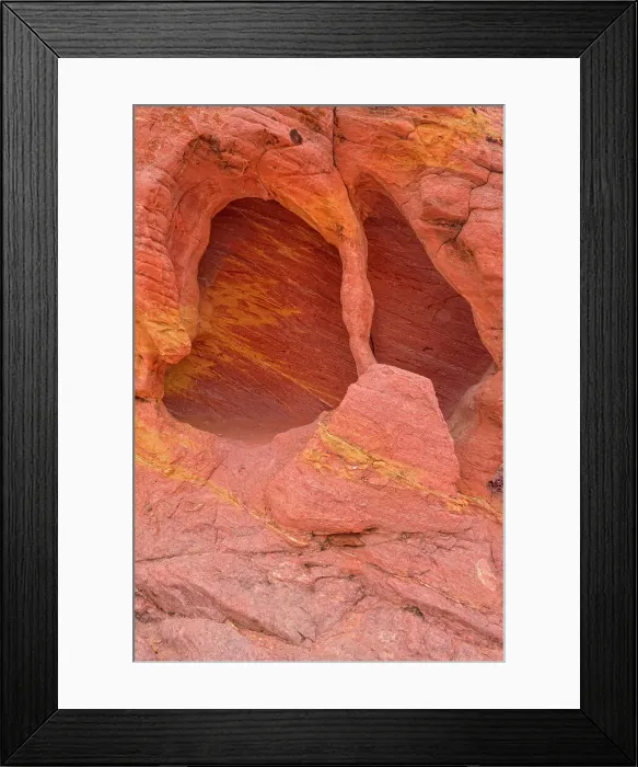 Framed Print : Weathered red rock formations along the White Dome trail, Valley of Fire State Park, Nevada, USA Framed Print : Weathered red rock formations along the White Dome trail, Valley of Fire State Park, Nevada, USA