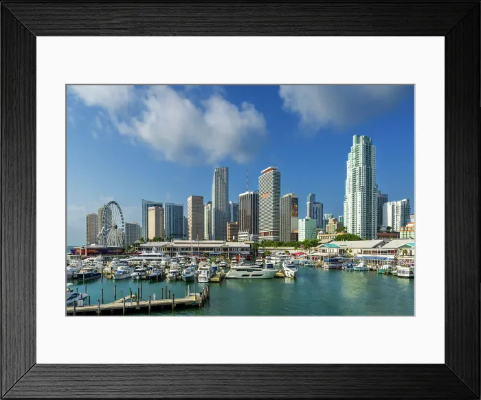 Framed Print : Bayside Marketplace Miami City, South Florida, USA Framed Print : Bayside Marketplace Miami City, South Florida, USA
