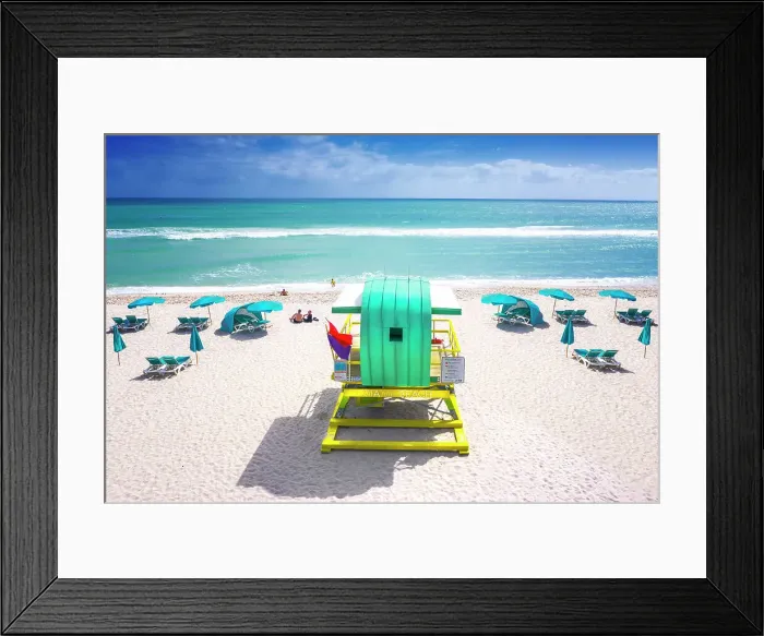 Framed Print : Liefguard hut, South Miami Beach, Miami, Florida, USA Framed Print : Liefguard hut, South Miami Beach, Miami, Florida, USA