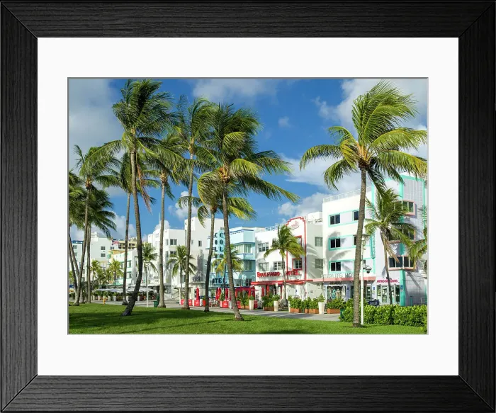 Framed Print : Ocean Drive South Beach, South Miami Beach, Miami Beach Florida, USA Framed Print : Ocean Drive South Beach, South Miami Beach, Miami Beach Florida, USA