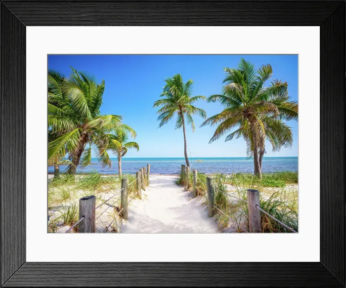 Framed Print : Smathers Beach framed by Palm Trees Key West, Florida, USA Framed Print : Smathers Beach framed by Palm Trees Key West, Florida, USA