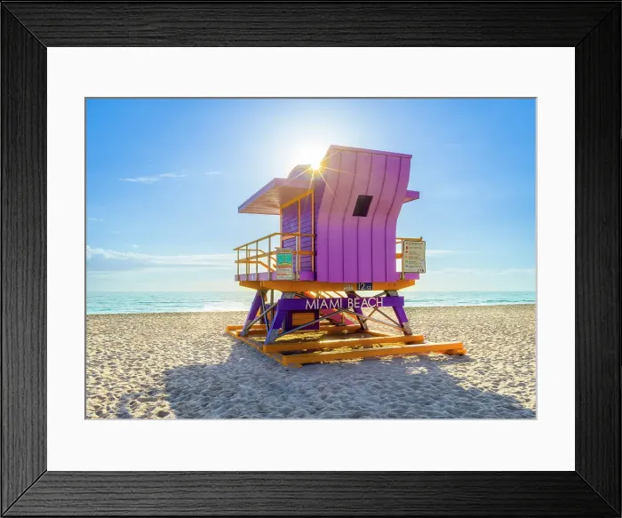 Framed Print : Liefguard hut, South Miami Beach, Miami, Florida, USA Framed Print : Liefguard hut, South Miami Beach, Miami, Florida, USA