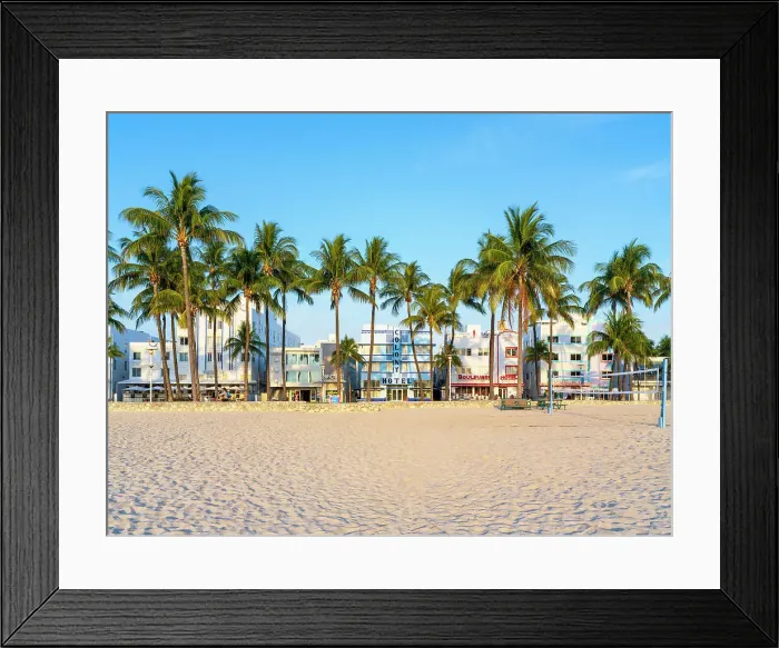 Framed Print : South Beach, Ocean Drive, Miami, Florida, USA Framed Print : South Beach, Ocean Drive, Miami, Florida, USA