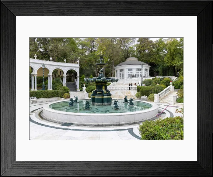 Framed Print : Fountain Square, Baku, Azerbaijan Framed Print : Fountain Square, Baku, Azerbaijan