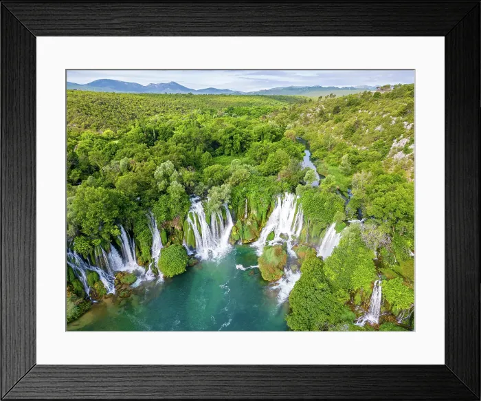 Framed Print : Bosnia Herzegovina, Kravica waterfall, Trebizat river Framed Print : Bosnia Herzegovina, Kravica waterfall, Trebizat river