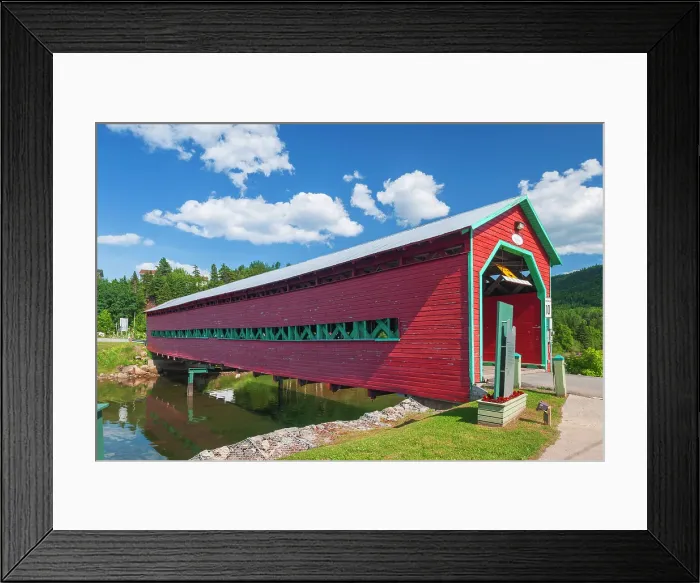 Framed Print : Covered bridge (pont) Galipeault, Grande-Vallee, Quebec, Canada Framed Print : Covered bridge (pont) Galipeault, Grande-Vallee, Quebec, Canada