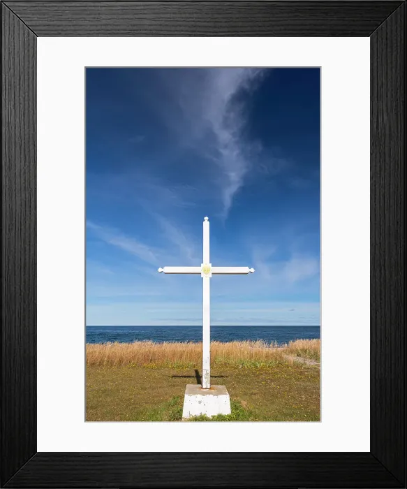 Framed Print : Wooden cross alon g the St. Lawrence River, Sainte-Anne-des-Monts, Quebec, Canada Framed Print : Wooden cross alon g the St. Lawrence River, Sainte-Anne-des-Monts, Quebec, Canada