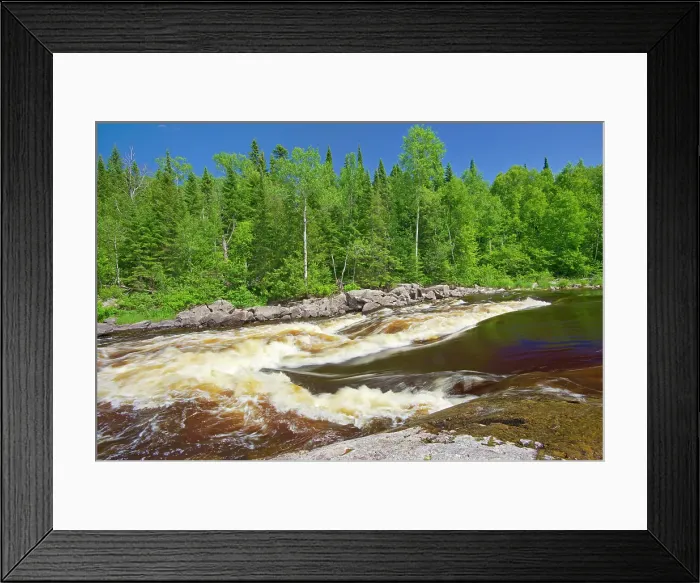 Framed Print : Rapide Chute a Grandmaison sur la riviere Bell. Sentier cree en mémoire de la première famille ayant habite sur ces terres, en 1923. Senneterre, Quebec, Canada Framed Print : Rapide Chute a Grandmaison sur la riviere Bell. Sentier cree en mémoire de la première famille ayant habite sur ces terres, en 1923. Senneterre, Quebec, Canada