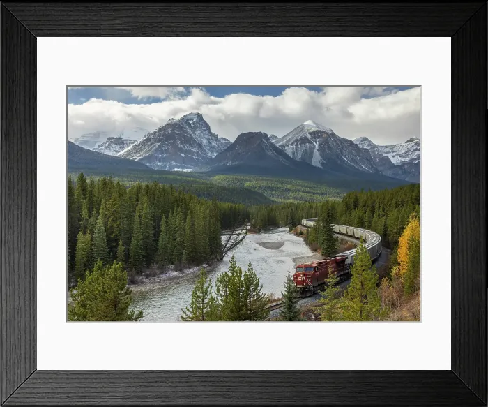 Framed Print : Canadian Pacific Railway train at Morant's Curve in Banff National Park, Alberta, Canada. Autumn (October) 2024 Framed Print : Canadian Pacific Railway train at Morant's Curve in Banff National Park, Alberta, Canada. Autumn (October) 2024