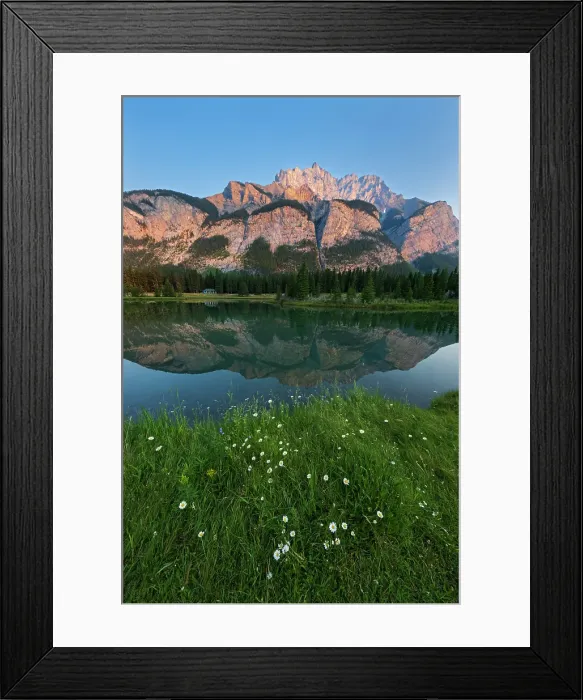 Framed Print : Cascade Mountain reflected in Cascade Pond in morning light or sunrise. Banff National Park, Alberta, Canada Framed Print : Cascade Mountain reflected in Cascade Pond in morning light or sunrise. Banff National Park, Alberta, Canada
