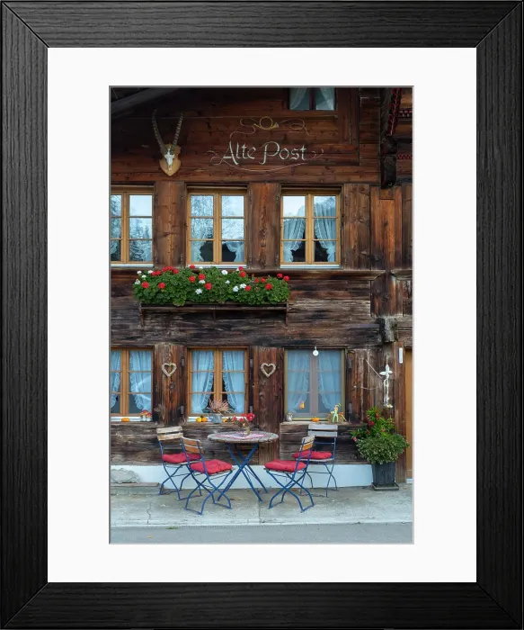 Framed Print : Chalet in Gsteig bei Gstaad, Berner Oberland, Switzerland Framed Print : Chalet in Gsteig bei Gstaad, Berner Oberland, Switzerland