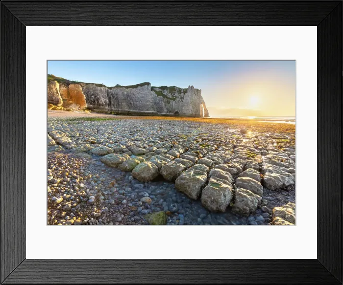 Framed Print : Sunset at the cliff and arch of Etretat, Octeville sur Mer, Le Havre, Seine Maritime, Normandy, France Framed Print : Sunset at the cliff and arch of Etretat, Octeville sur Mer, Le Havre, Seine Maritime, Normandy, France