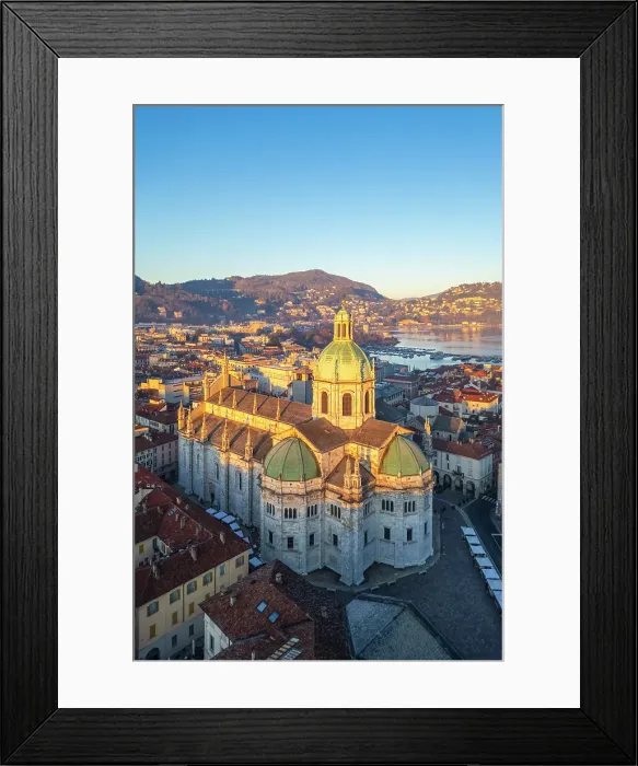 Framed Print : Como cathedral at sunrise in winter. Como, Lombardy, Italy Framed Print : Como cathedral at sunrise in winter. Como, Lombardy, Italy