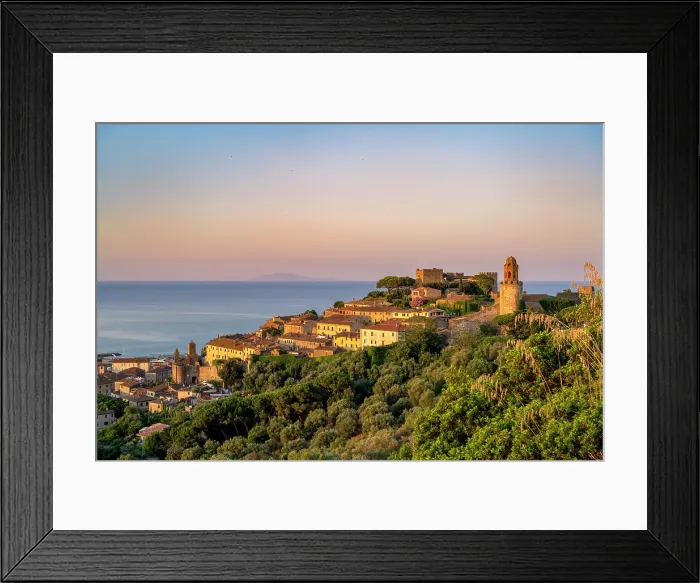 Framed Print : Castiglione della Pescaia, in the background the island of Giglio, Grosseto province, Tuscany, Italy Framed Print : Castiglione della Pescaia, in the background the island of Giglio, Grosseto province, Tuscany, Italy