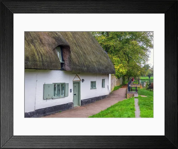 Framed Print : UK, England, Cambridgeshire, Hemingford Grey Framed Print : UK, England, Cambridgeshire, Hemingford Grey