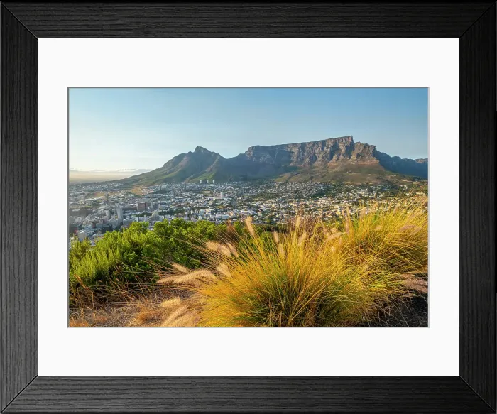 Framed Print : Table Mountan & Cape Town, Western Cape, South Africa Framed Print : Table Mountan & Cape Town, Western Cape, South Africa