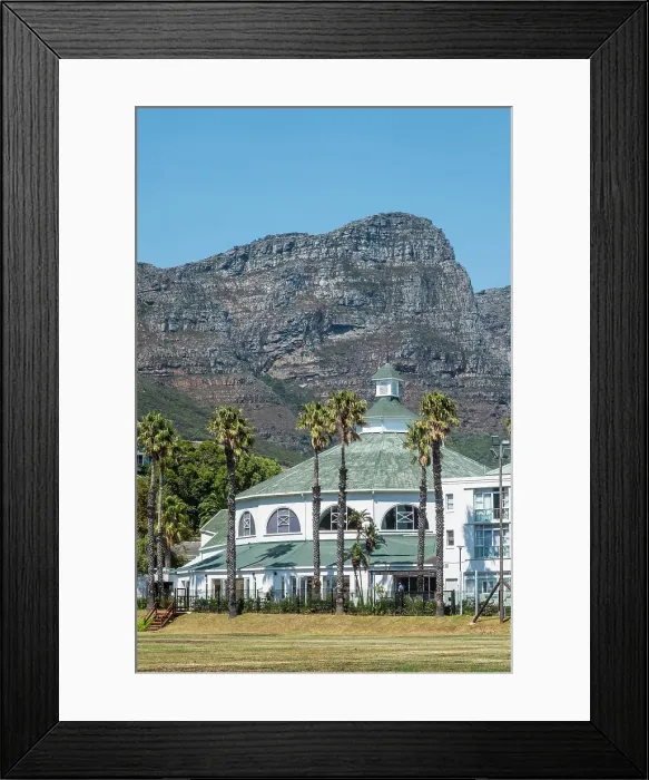 Framed Print : The Bay Hotel, Camps Bay, Cape Town, Western Cape, South Africa Framed Print : The Bay Hotel, Camps Bay, Cape Town, Western Cape, South Africa