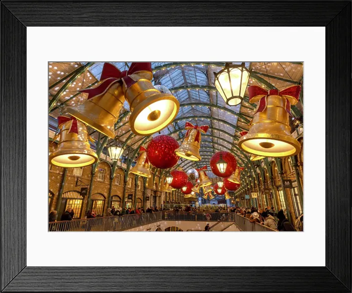 Framed Print : Covent Garden at Christmas, London, England, UK Framed Print : Covent Garden at Christmas, London, England, UK