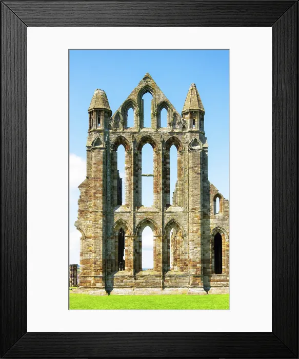 Framed Print : The ruins of Whitby Abbey, Whitby, North Yorkshire, England Framed Print : The ruins of Whitby Abbey, Whitby, North Yorkshire, England