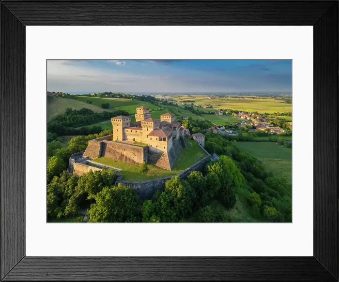 Framed Print : Torrechiara Castle, Langhirano, Parma province, Emilia Romagna, Italy Framed Print : Torrechiara Castle, Langhirano, Parma province, Emilia Romagna, Italy