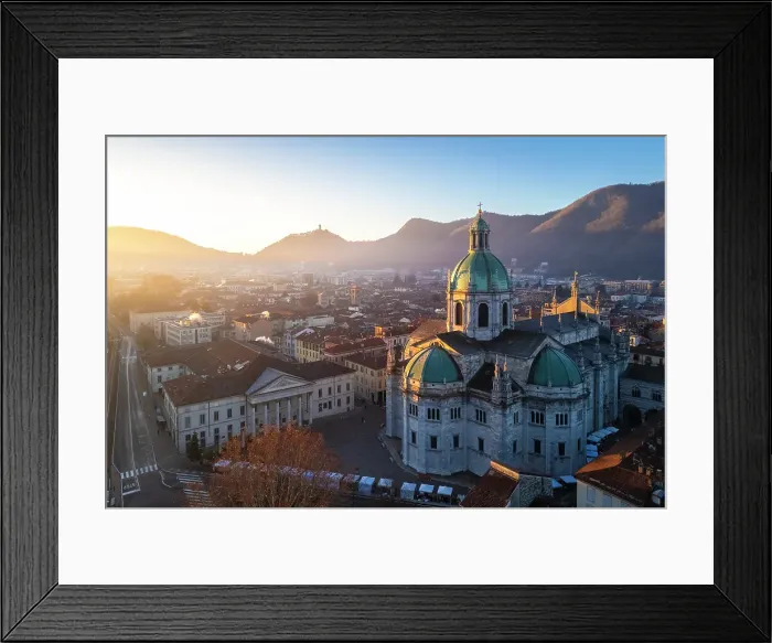 Framed Print : Como cathedral at sunrise in winter. Como, Lombardy, Italy Framed Print : Como cathedral at sunrise in winter. Como, Lombardy, Italy