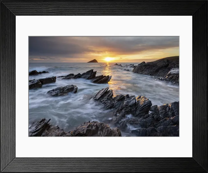 Framed Print : Sunset over the Great Mewstone and Wembury Bay, Devon, England. Winter (January) 2025 Framed Print : Sunset over the Great Mewstone and Wembury Bay, Devon, England. Winter (January) 2025