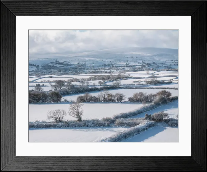 Framed Print : Snow covered countryside in Dartmoor National Park, Devon, England. Winter (November) 2024 Framed Print : Snow covered countryside in Dartmoor National Park, Devon, England. Winter (November) 2024