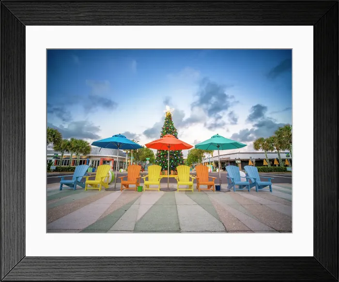 Framed Print : Lauderdale by the Sea with christmas Decorations and Christmas Tree, Christmas by the Beach Lauderdale by the Sea, Fort Lauderdale, Florida, USA Framed Print : Lauderdale by the Sea with christmas Decorations and Christmas Tree, Christmas by the Beach Lauderdale by the Sea, Fort Lauderdale, Florida, USA