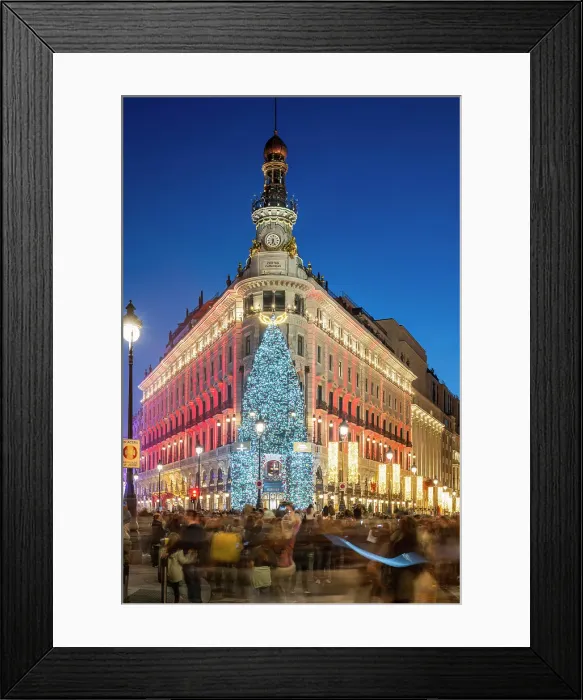 Framed Print : Centro Canalejas shopping arcade adorned with Christmas lights, Madrid, Spain Framed Print : Centro Canalejas shopping arcade adorned with Christmas lights, Madrid, Spain