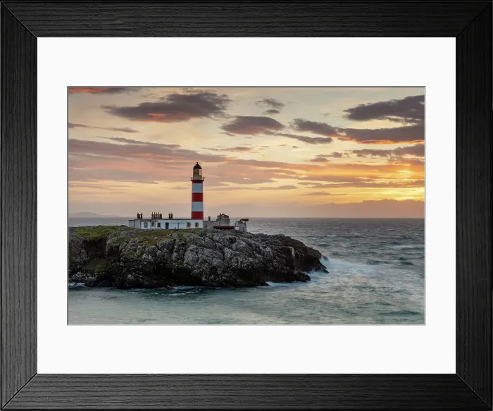 Framed Print : Scalpay Lighthouse, at sunrise, Isle of Scalpay, Outer Hebrides, Scotland