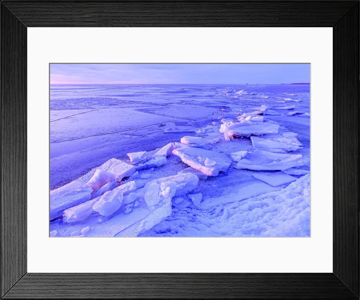 Framed Print : Ice on Lake Winnipeg at sunset, Balsam Bay, Manitoba, Canada Framed Print : Ice on Lake Winnipeg at sunset, Balsam Bay, Manitoba, Canada