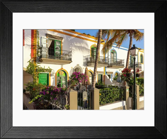Framed Print : Colourful houses in Puerto de Mogan, Gran Canaria, Canary Islands, Spain