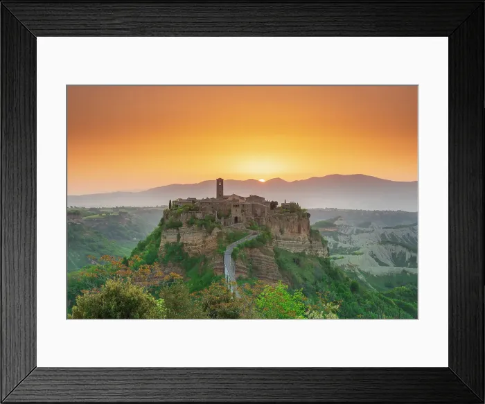 Framed Print : Civita di Bagnoregio perched on the top of a hill near Orvieto, Tuscany, Italy Framed Print : Civita di Bagnoregio perched on the top of a hill near Orvieto, Tuscany, Italy