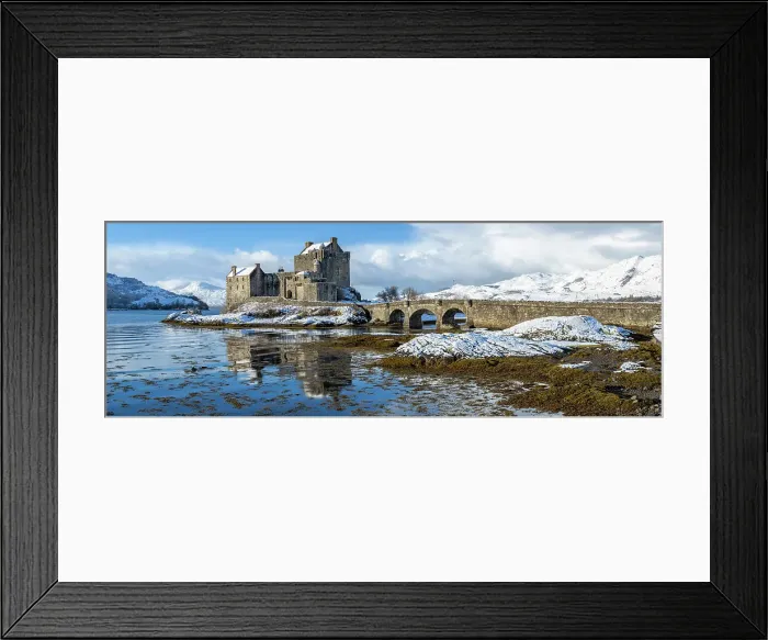Framed Print : Snowy morning at Eilean Donan Castle on Loch Duich, Dornie, Western Highlands, Scotland, United Kingdom Framed Print : Snowy morning at Eilean Donan Castle on Loch Duich, Dornie, Western Highlands, Scotland, United Kingdom