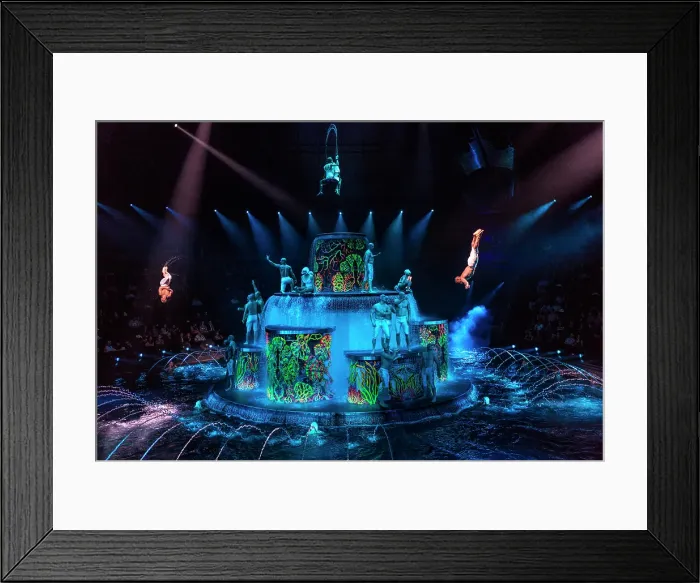 Framed Print : Specxtacular performance at The Wynn Hotel and Casino, Las Vegas, Nevada, USA Framed Print : Specxtacular performance at The Wynn Hotel and Casino, Las Vegas, Nevada, USA