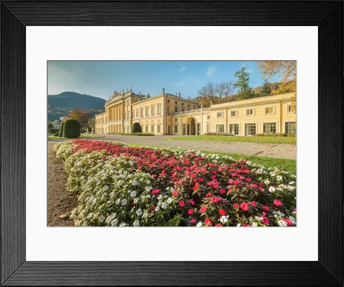 Framed Print : Villa Olmo, lake Como, Como city, Lombardy, Italy Framed Print : Villa Olmo, lake Como, Como city, Lombardy, Italy