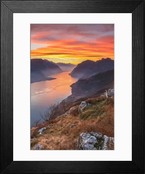 Framed Print : Red sunrise on lake Como (ramo di Lecco), Barni, Como and Lecco province, Lombardy, Italy Framed Print : Red sunrise on lake Como (ramo di Lecco), Barni, Como and Lecco province, Lombardy, Italy