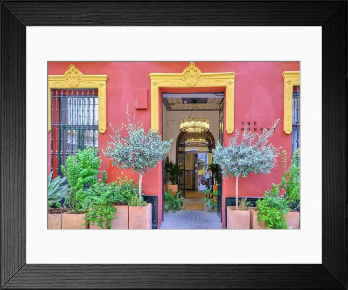 Framed Print : Casco antiguo, Seville. Andalusia, Spain