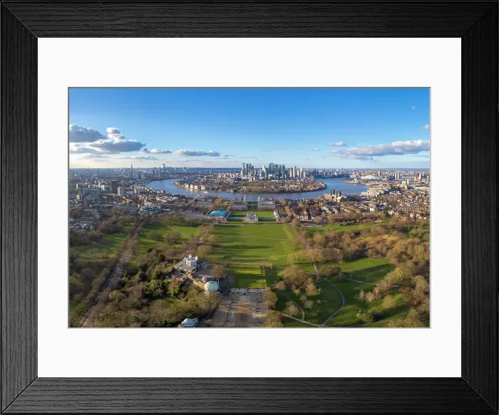 Framed Print : Royal Naval College, (Canary Wharf, Isle of Dogs and the River Thames behind) from Greenwich park, Greenwich, London