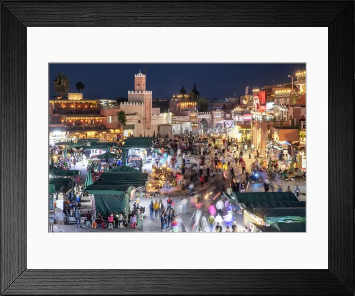 Framed Print : Djemaa el Fna and crowds at dusk, Marrakech, Morocco Framed Print : Djemaa el Fna and crowds at dusk, Marrakech, Morocco