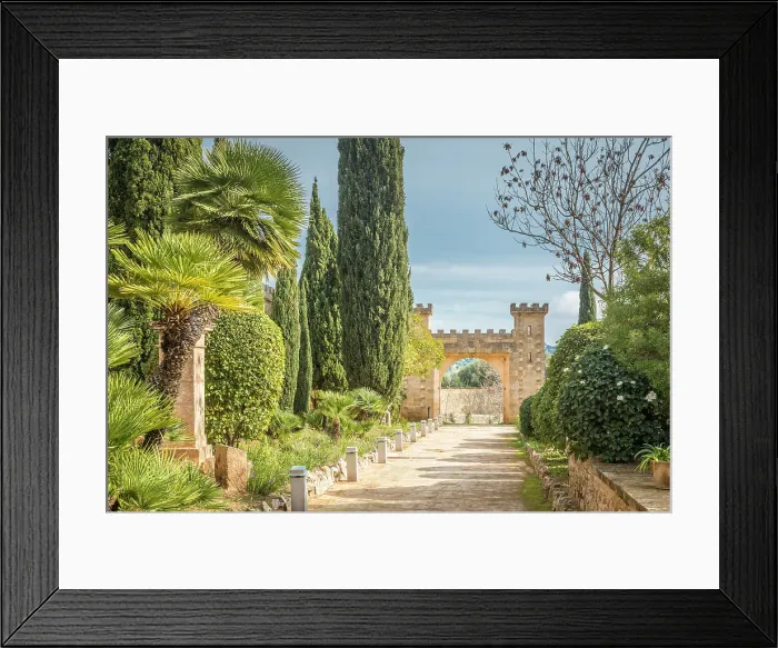 Framed Print : Path to the large portal of the Raixa estate, Bunyola, Mallorca, Balearic Islands, Spain Framed Print : Path to the large portal of the Raixa estate, Bunyola, Mallorca, Balearic Islands, Spain