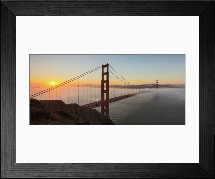 Framed Print : Golden Gate Bridge at sunrise, from Battery Spencer, San Francisco, California, USA Framed Print : Golden Gate Bridge at sunrise, from Battery Spencer, San Francisco, California, USA