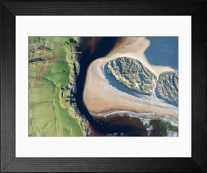 Framed Print : Sandy beach at the mouth of the River Naver near Bettyhill and Invernaver, Torrisdale bay, Sutherland, Scottish Highlands, Scotland, UK Framed Print : Sandy beach at the mouth of the River Naver near Bettyhill and Invernaver, Torrisdale bay, Sutherland, Scottish Highlands, Scotland, UK